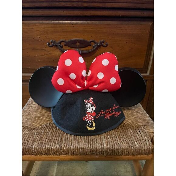 Disney Theme Parks Minnie Mouse Polkadot Ears Hat Youth Sz - Picture 1 of 8